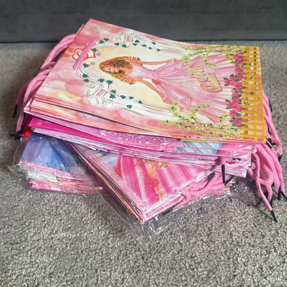 Gift Bags 15th Birthday ‘Mis Quince’ Quinceañera Party Favor Bags 36 Bags NEW